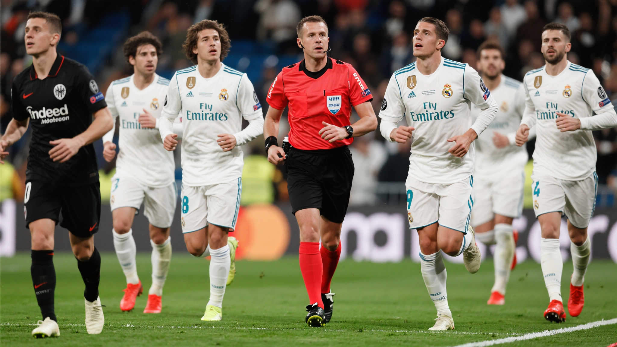 作为世界足坛的顶级豪门，皇家马德里一直以强大的团队